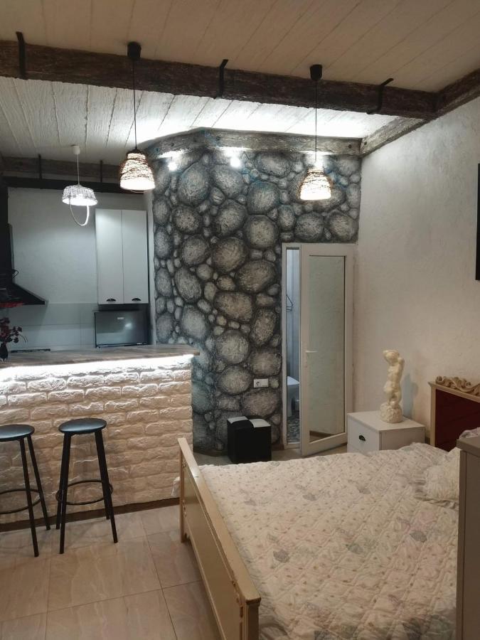 4 Chocolate Apartments In Old Tbilisi Eksteriør bilde