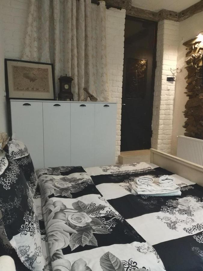 4 Chocolate Apartments In Old Tbilisi Eksteriør bilde