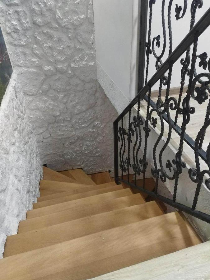 4 Chocolate Apartments In Old Tbilisi Eksteriør bilde